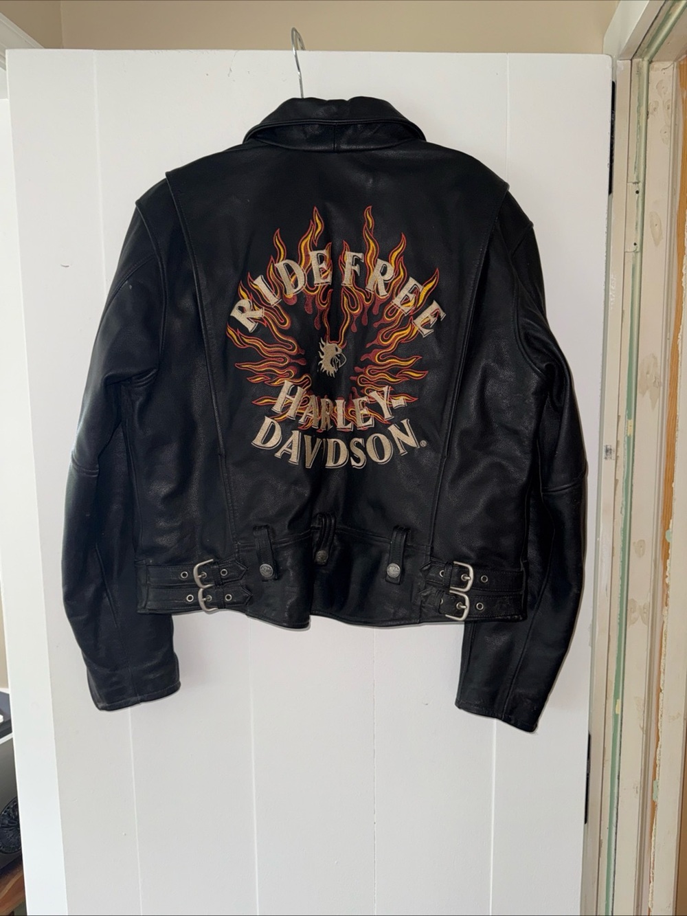 Women’s Authentic Harley Davidson Leather Ride Free flames XL EUC